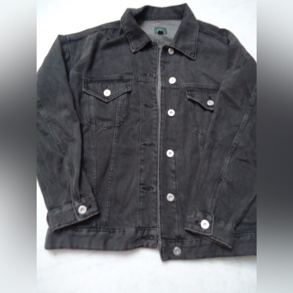 Black oversized jean jacket